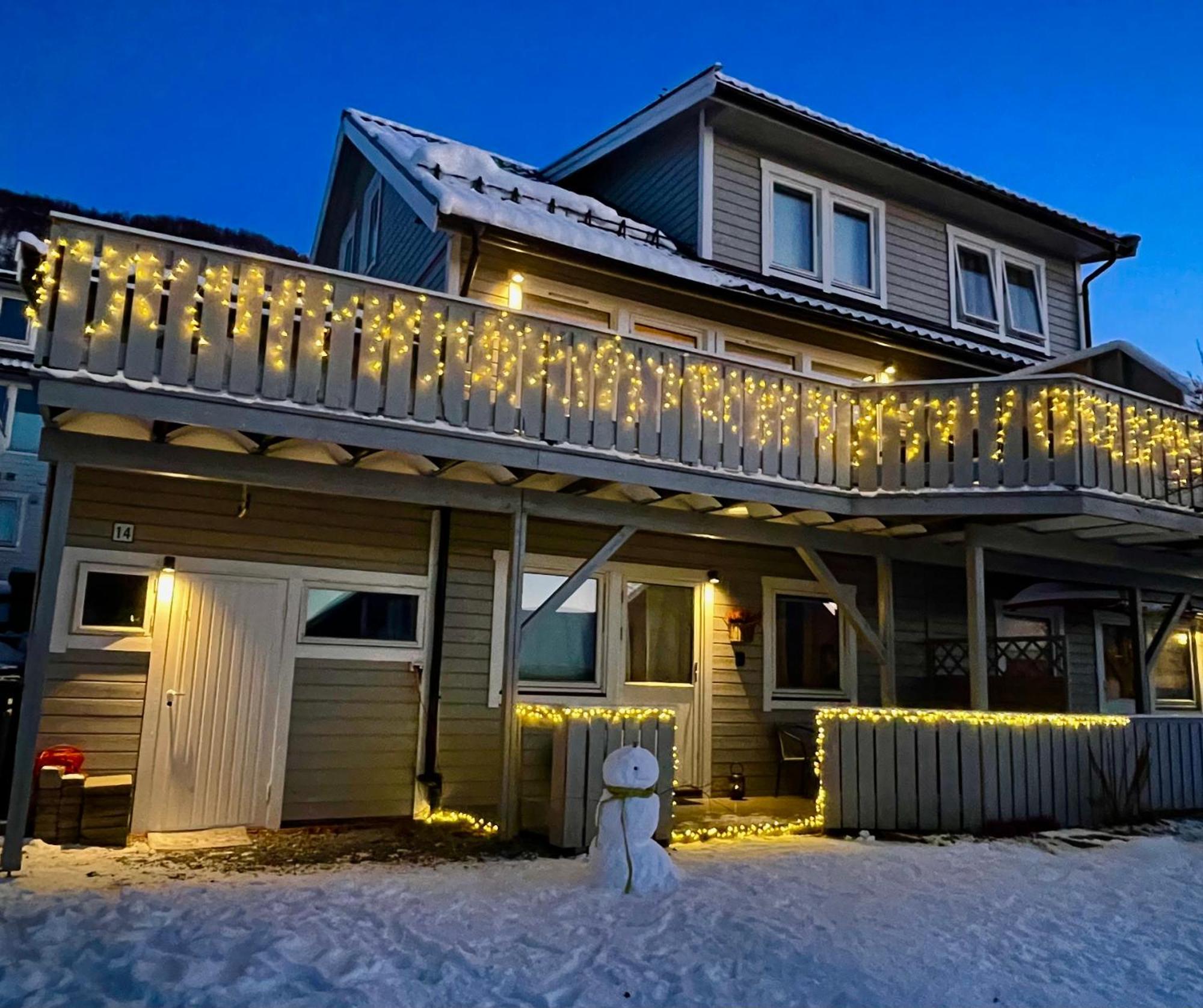 Appartment Close To The City, Ocean And Mountains -Tromsø Buitenkant foto